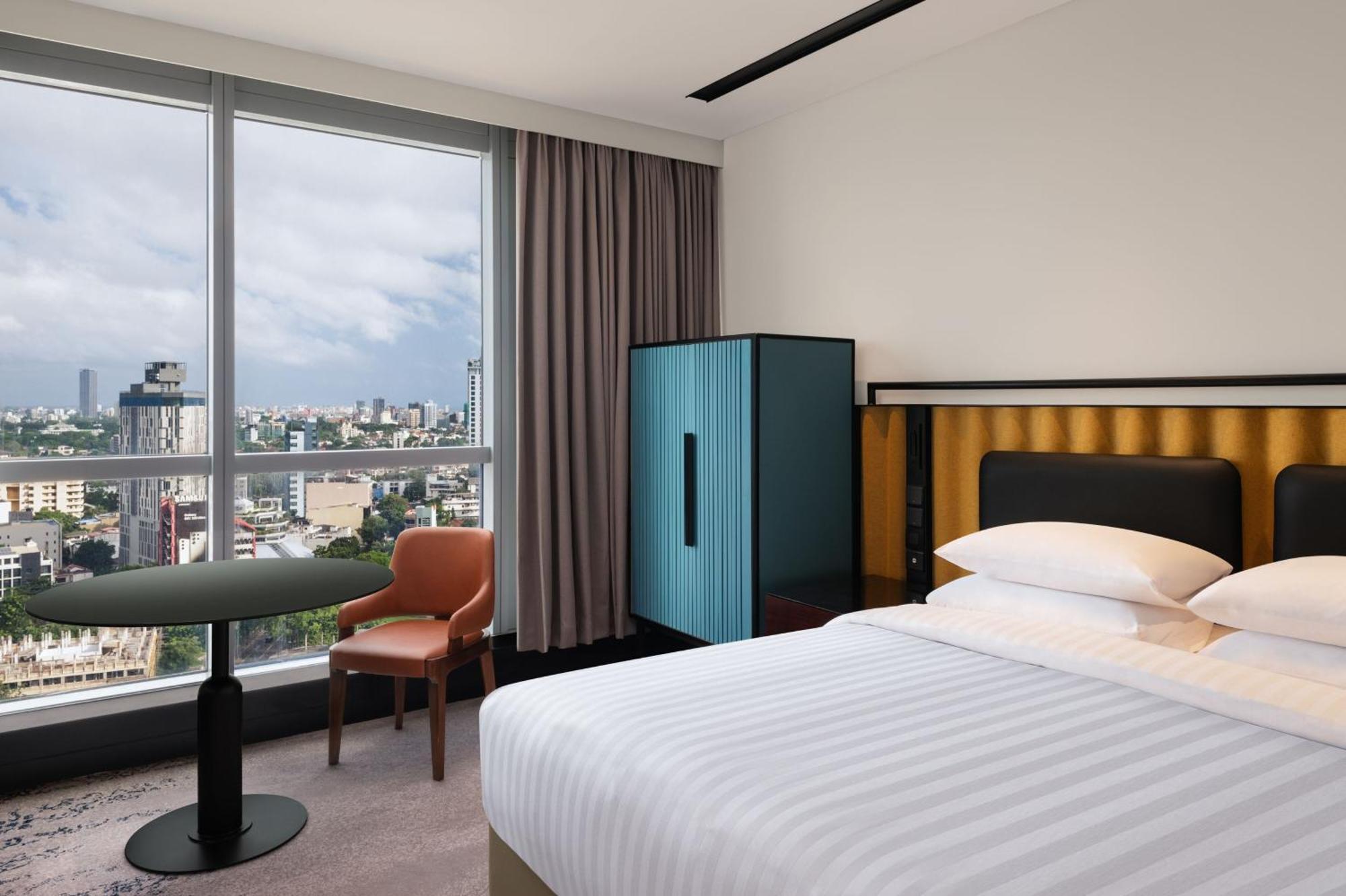 Hotel Courtyard By Marriott Kolombo